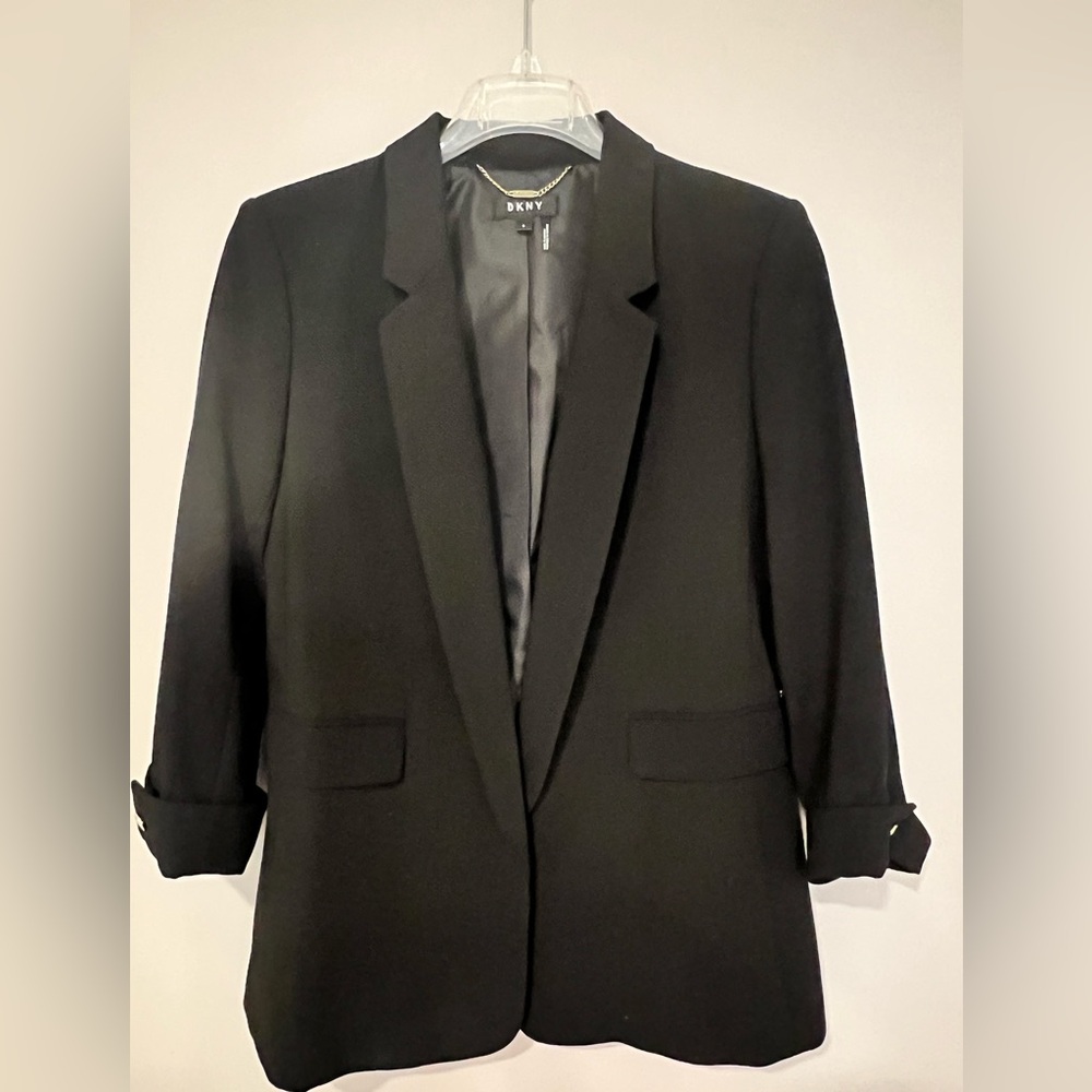 DKNY Black Blazer Women’s Size 8 – Classic Tailored Jacket, New